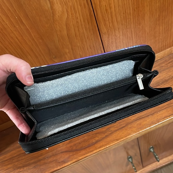 The Nightmare Before Christmas Wallet by Jasmine Becket-Griffith - Picture 4 of 6